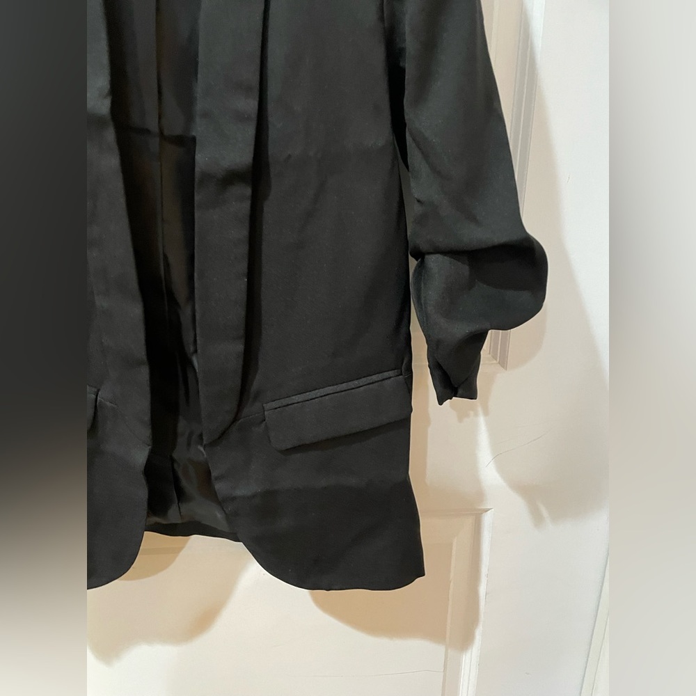 Black Blazer - Picture 9 of 10